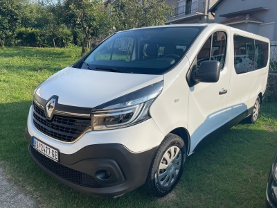 rentiranje kombi vozila Renault Trafic