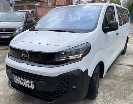 Rent a car Beograd OPEL Vivaro 8+1 Rent a car Beograd OPEL Vivaro 8+1